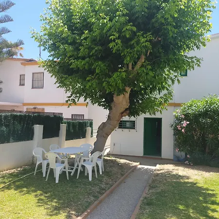 Primera Linea De Mar En Conil بيت للعطل