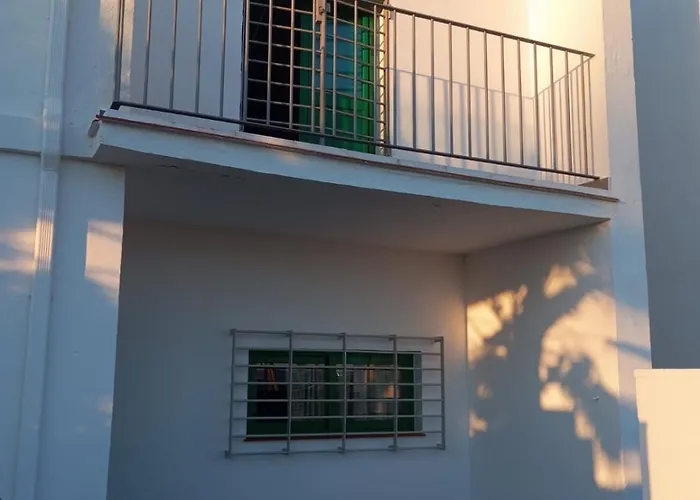 Primera Linea De Mar En Conil بيت للعطل *