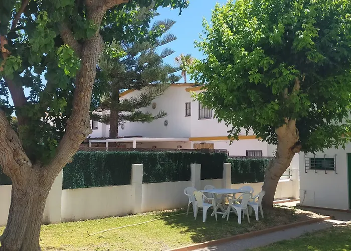 Primera Linea De Mar En Conil بيت للعطل